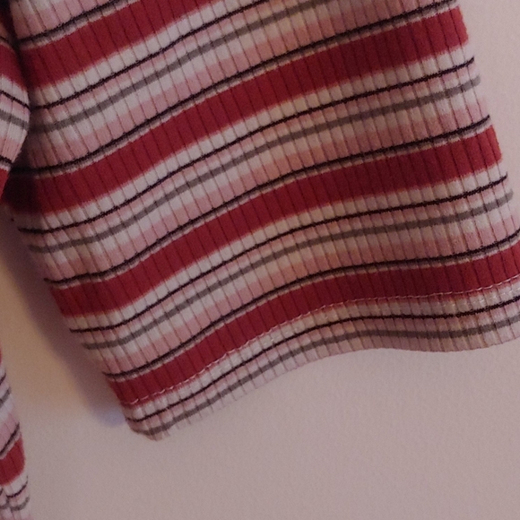 Striped t-shirt - Picture 3 of 5